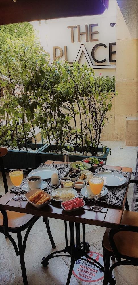 The Place Suites By Cey Istanbul Eksteriør billede