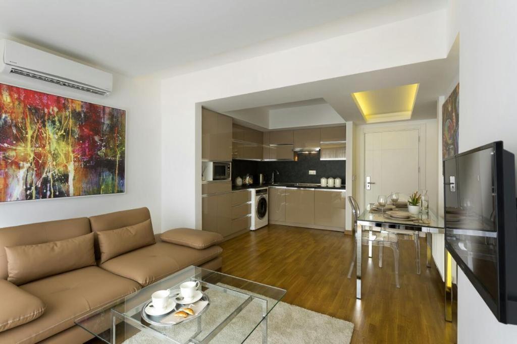 The Place Suites By Cey Istanbul Eksteriør billede