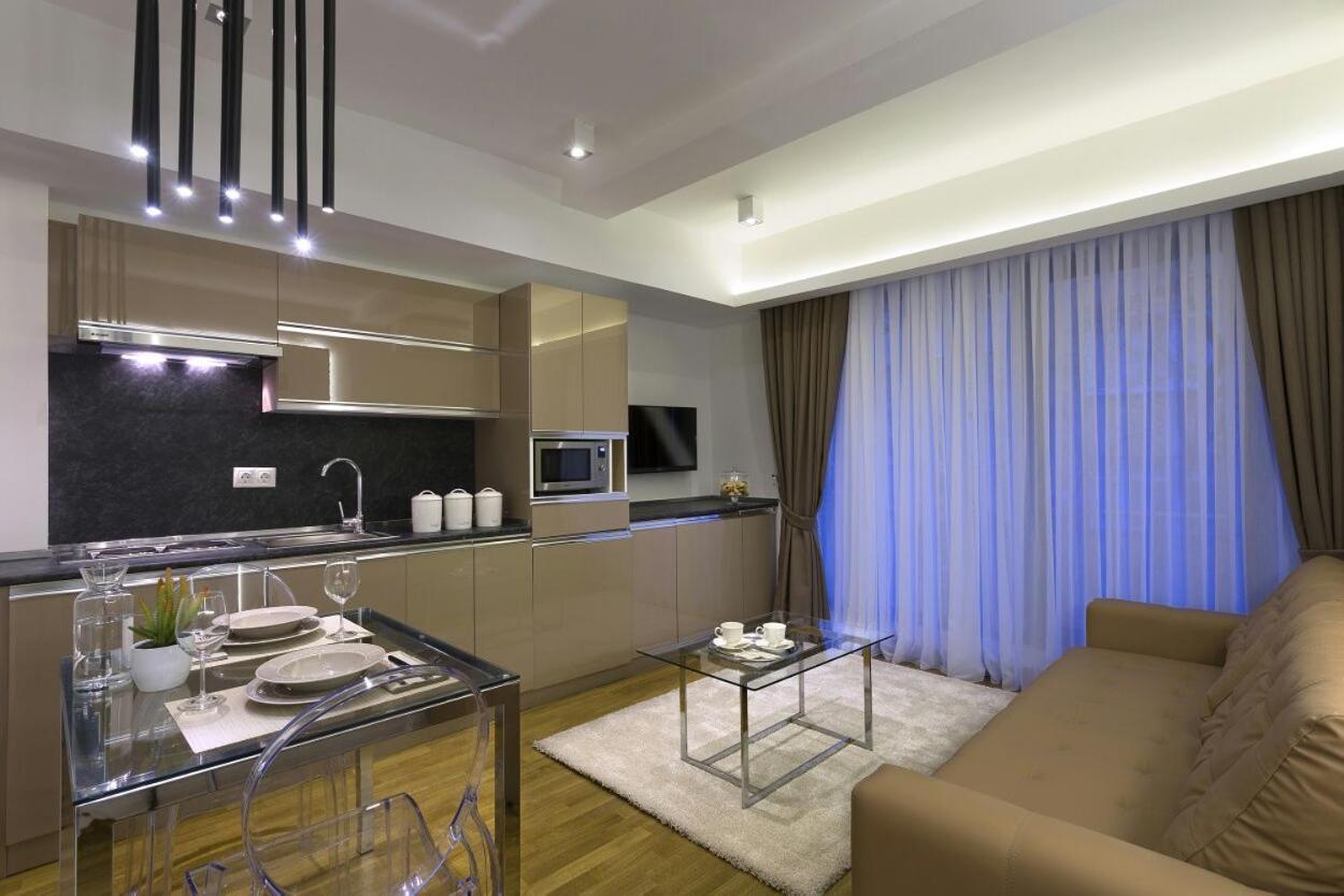 The Place Suites By Cey Istanbul Eksteriør billede
